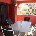 Apartment Josip Pinezići