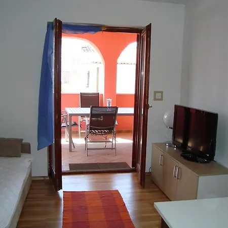 Apartment Josip *